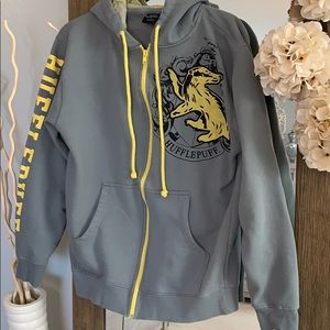 Like New🌟Hufflepuff Harry Potter Sweatshirt!!